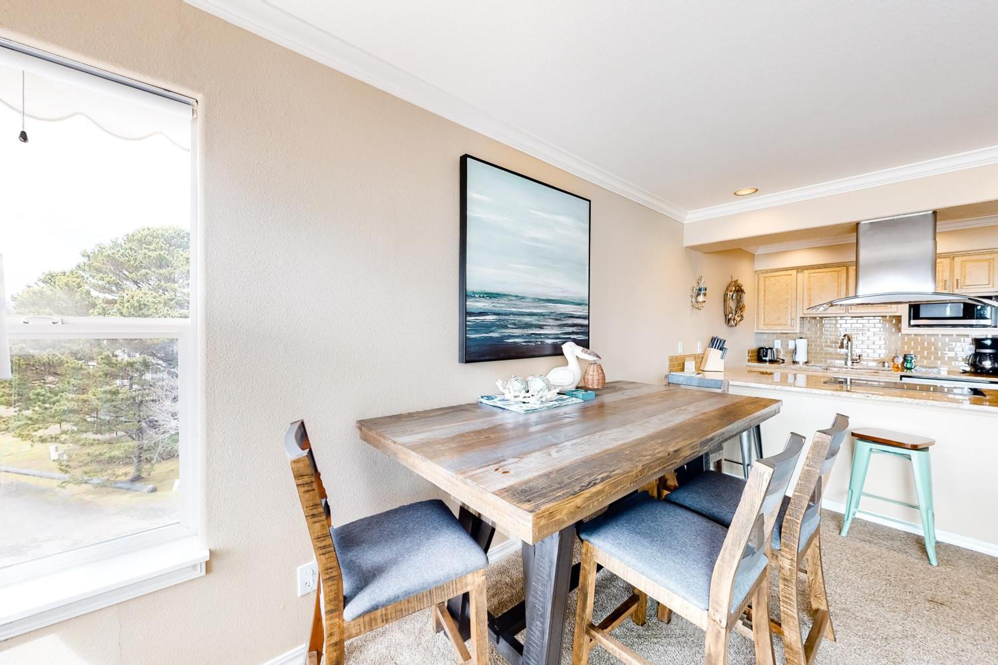 Waters Edge Apartment Salishan Beach Bilik gambar